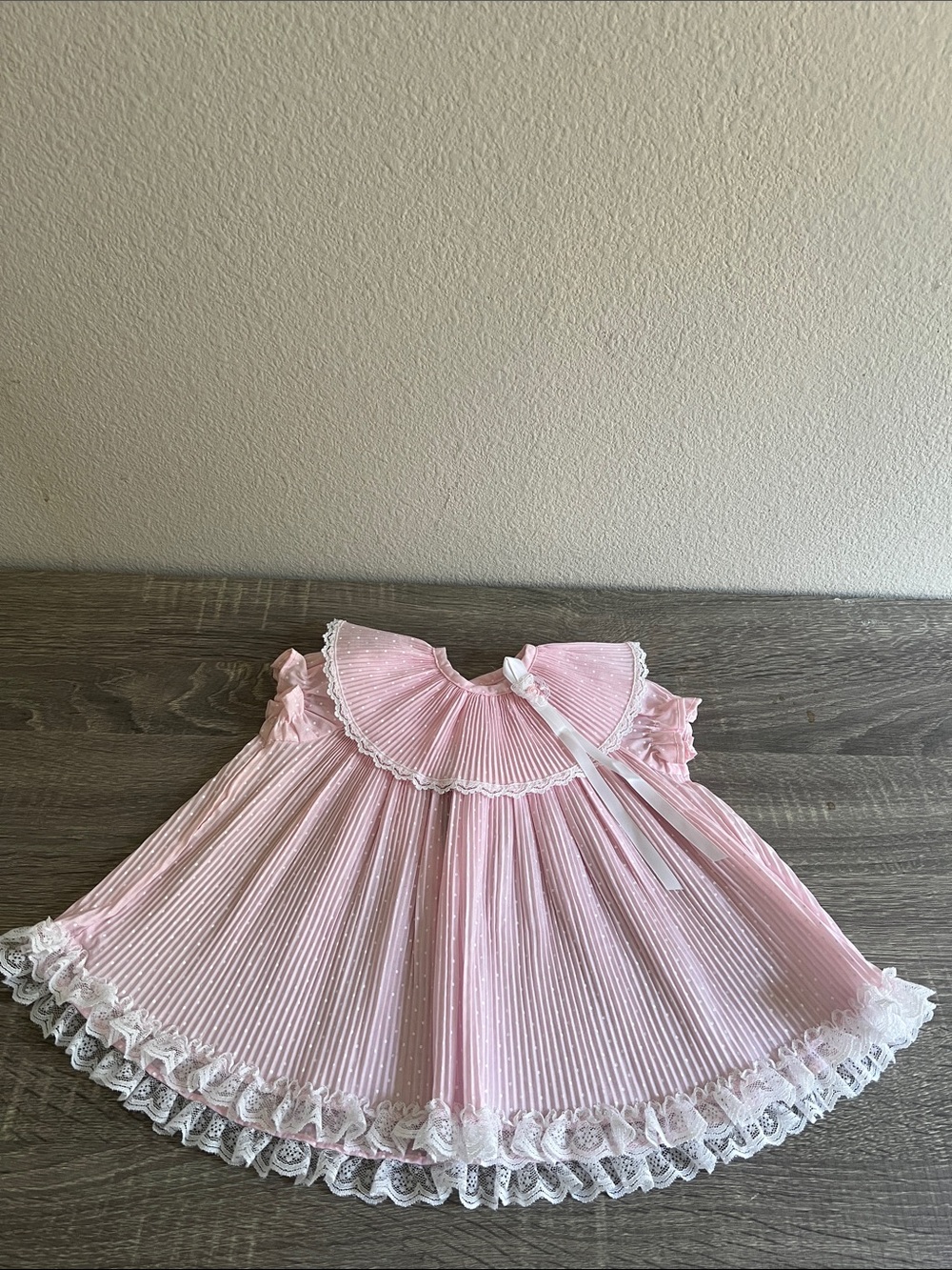 Vintage Girl Pink Pleated Lace Dress Lace Trim Ribbon Bow Special Occasion Dress